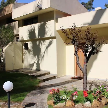 Sani Xara Tatil Evi